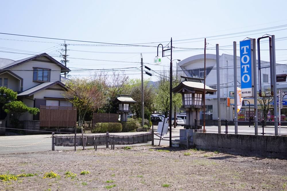 まかない家MATSU 駐車場