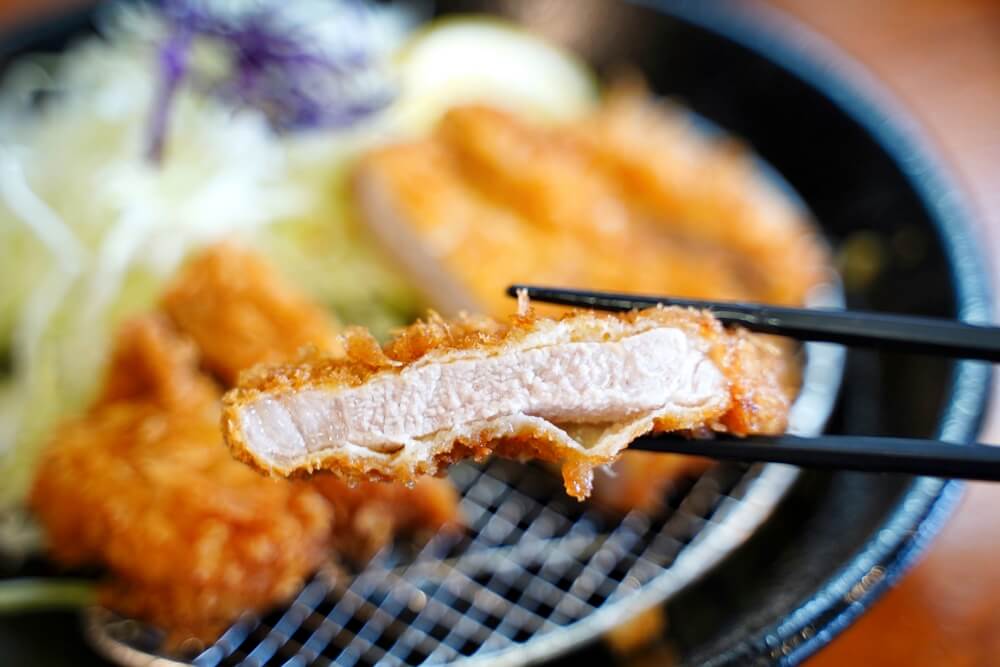 とんかつ赤坂 水野 菊池