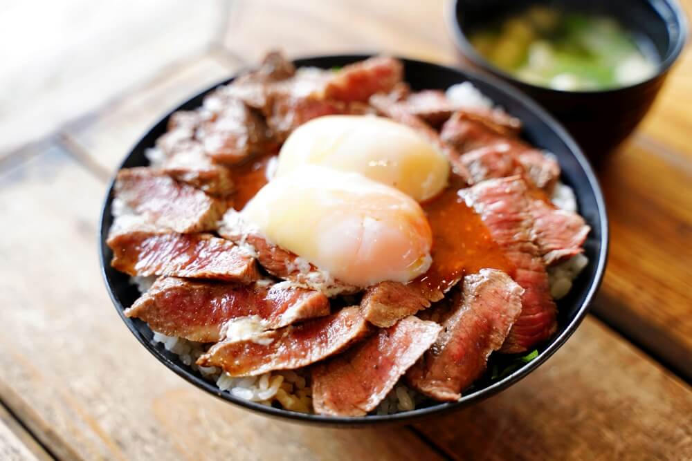 やま康 阿蘇 あかうし丼