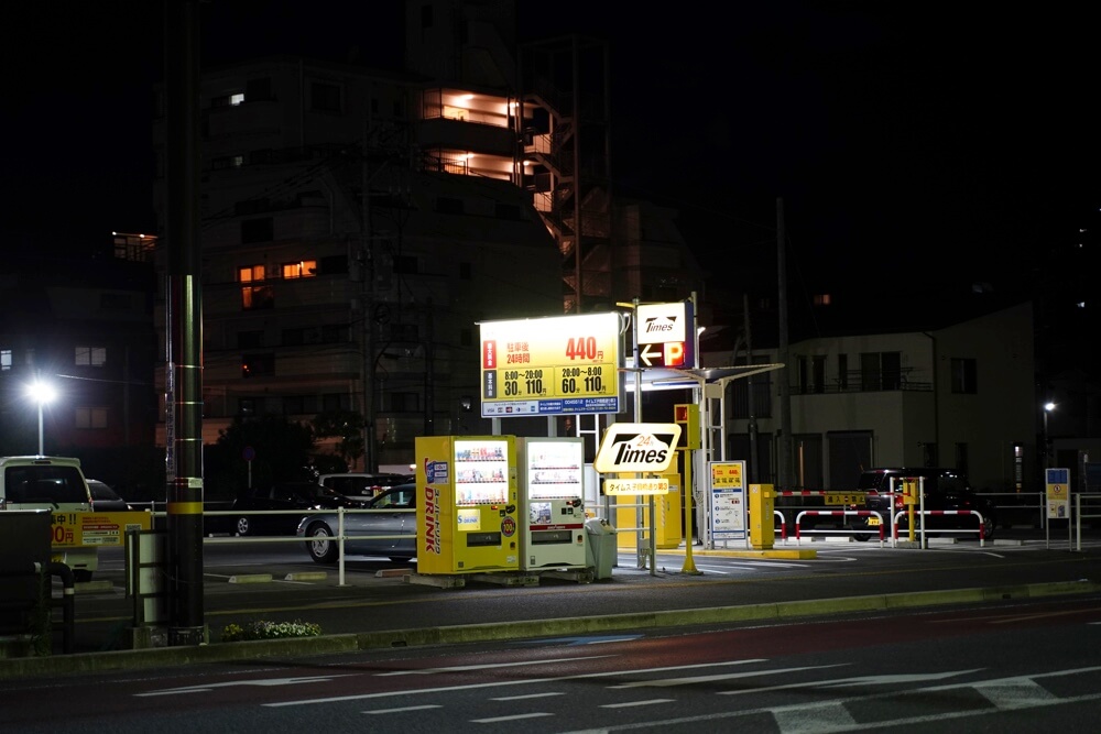 スパイスワンズ 駐車場