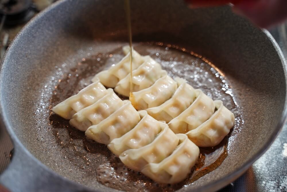 弐ノ弐 餃子 セブンイレブン