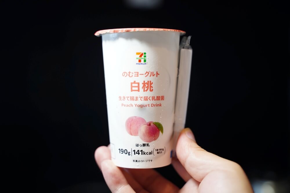 セブンイレブン 桃ヨーグルト
