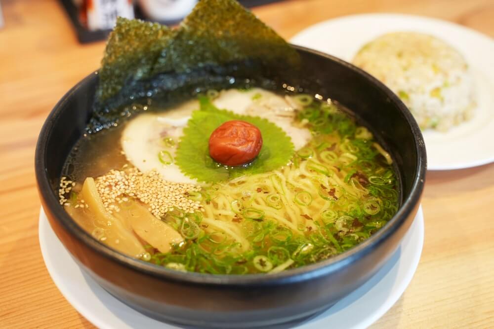 うしじま ラーメン 東野