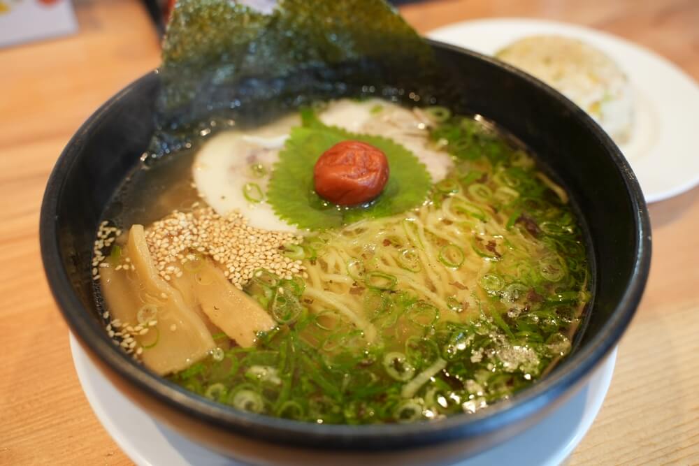 うしじま ラーメン 東野