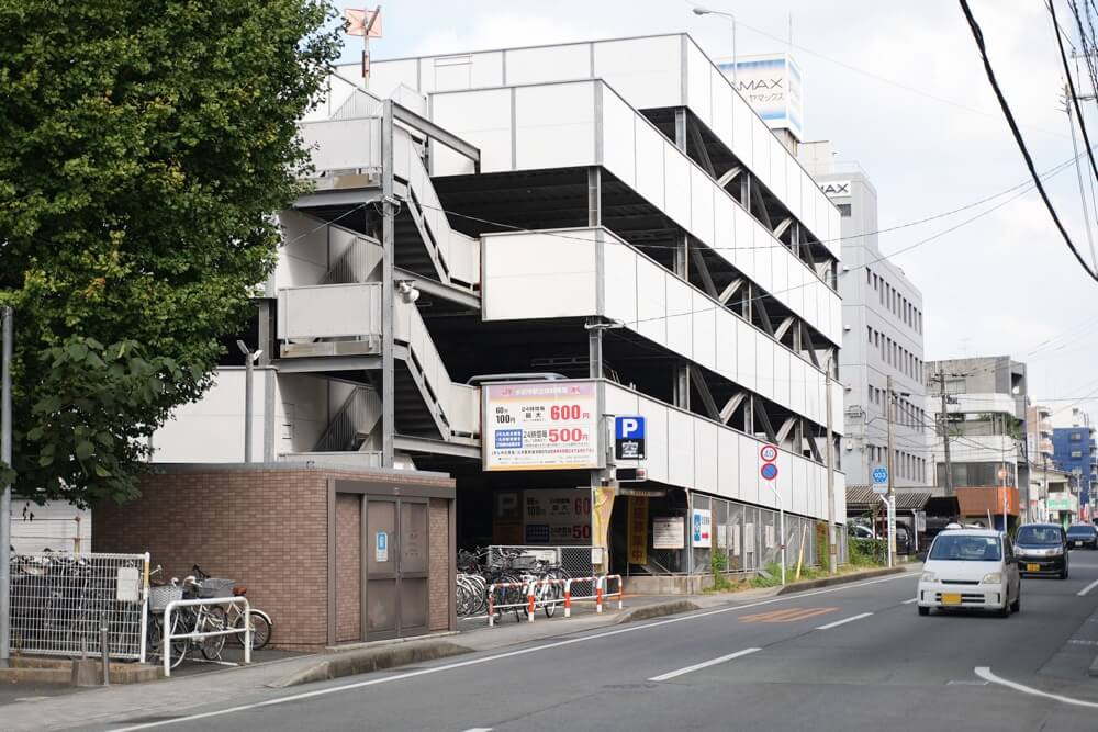 中の森 そば 駐車場