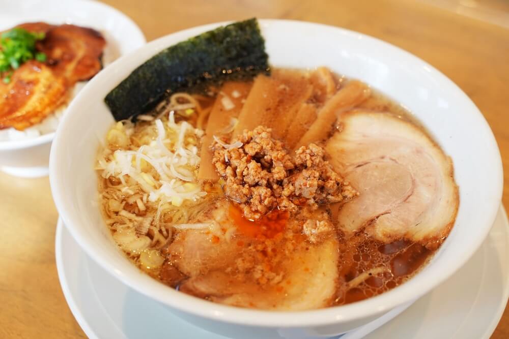 里屋 熊本 醤油ラーメン