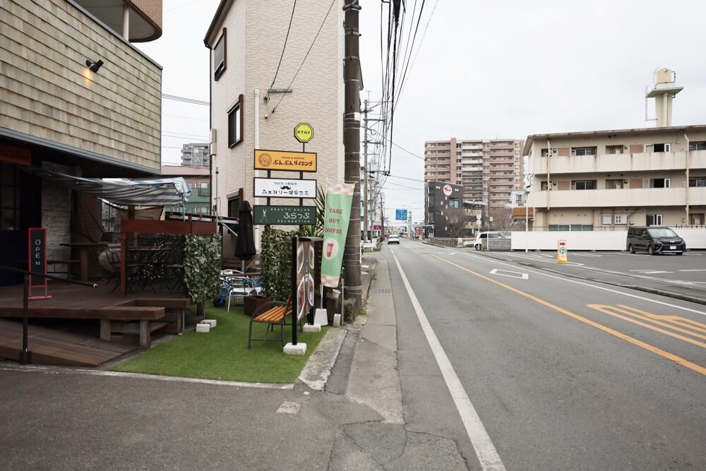 ぶんぶんダイニング 熊本 駐車場