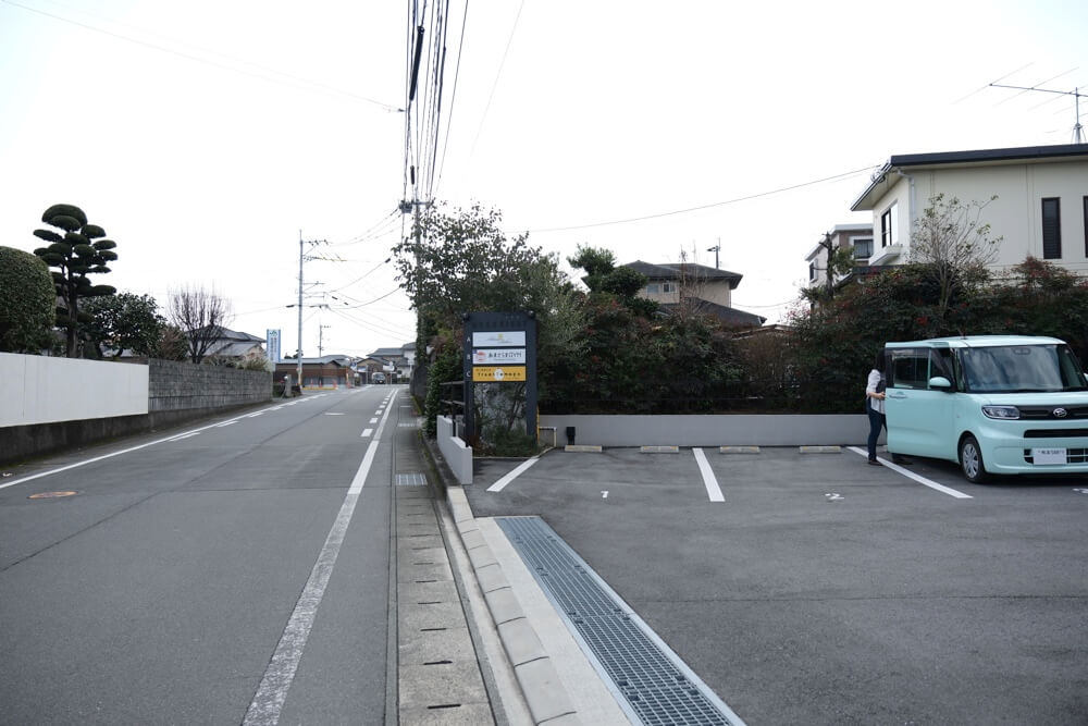 スープダクード 駐車場