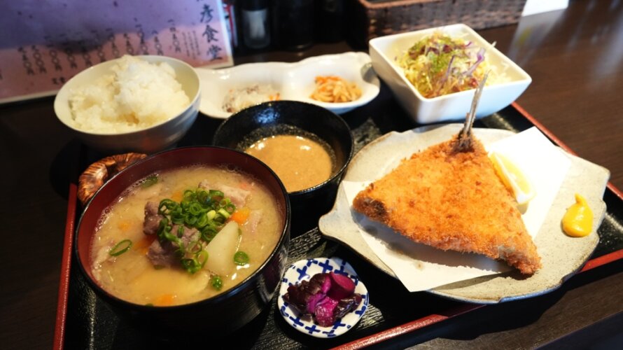 【久仁彦食堂】おいしい豚汁と定食のお店が街中にあります@熊本・中央区