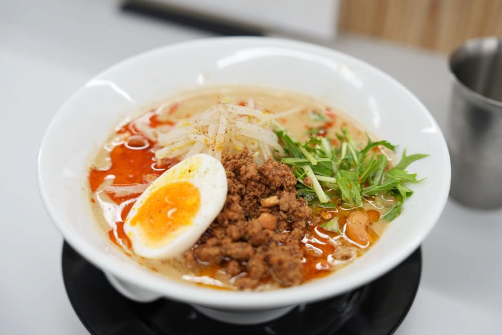 担々麺 930 黒髪