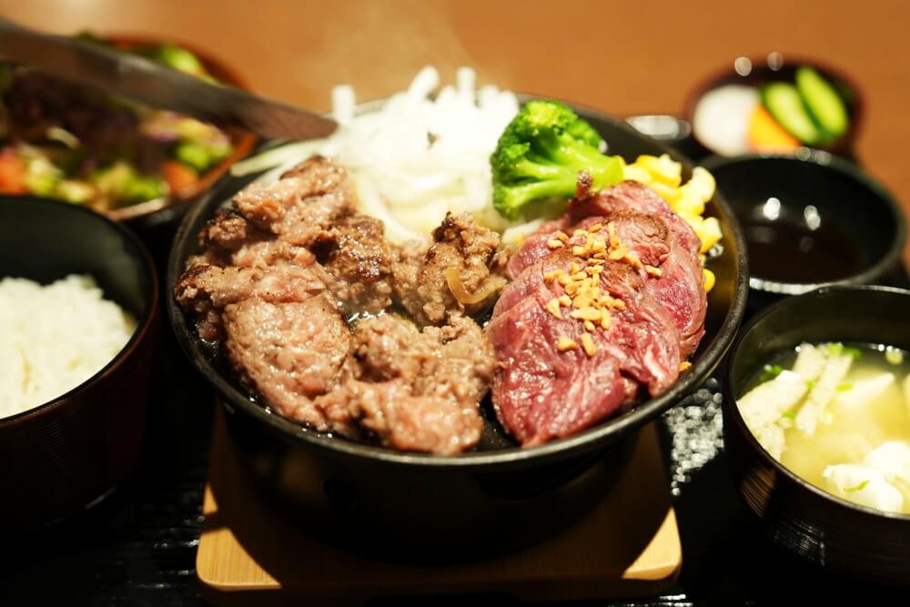福よし 鶴屋 ハンバーグ