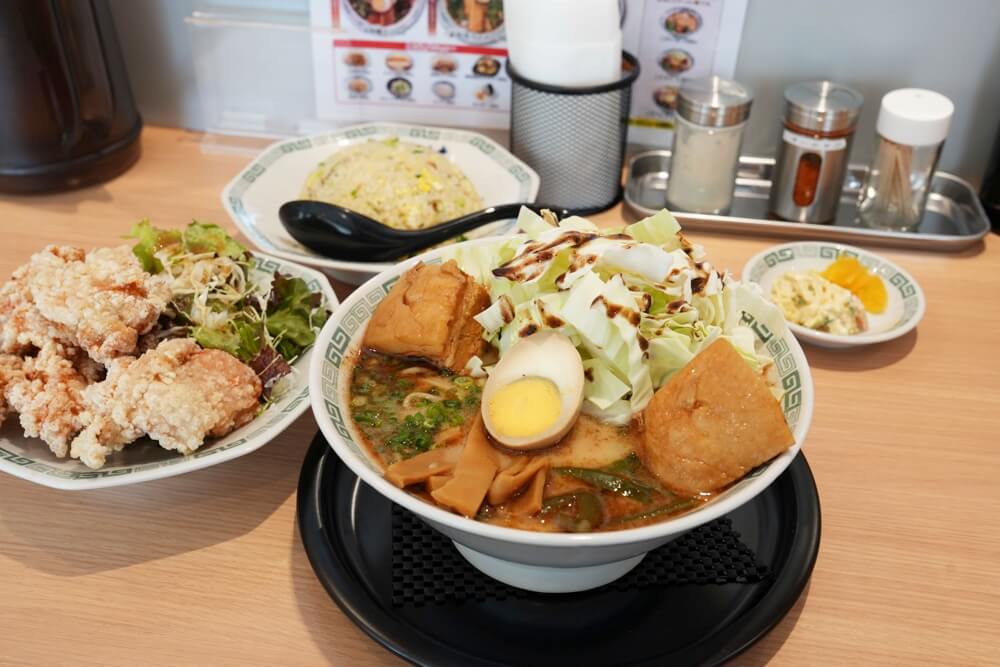 桂花ラーメン 徳王