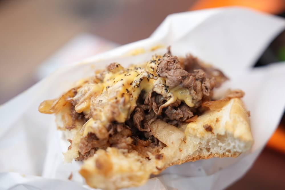 宮原サービスエリア 下り チーズステーキ