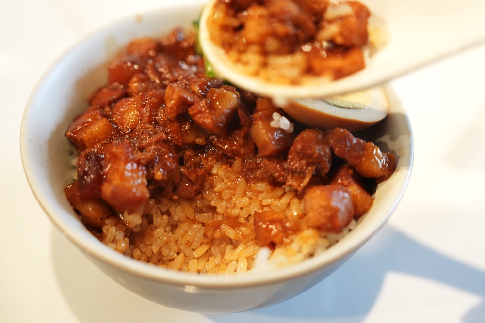 NIU台湾牛肉麵 熊本 大津町