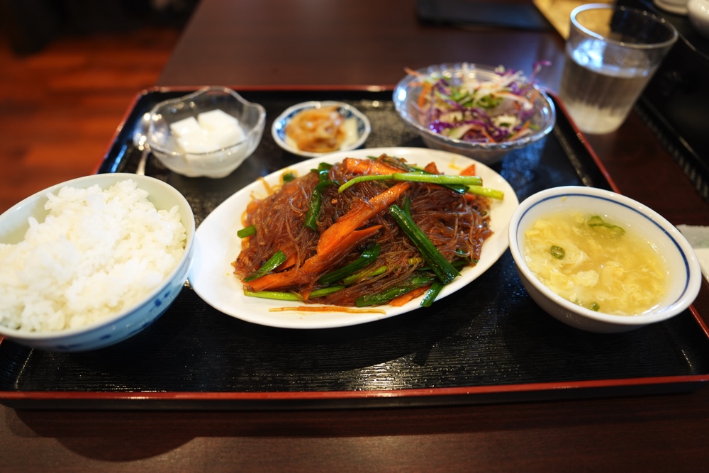 莉華 れいか 東区