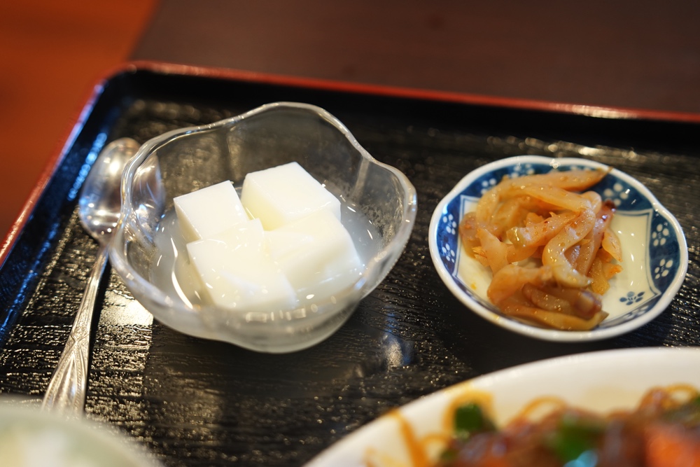 莉華 れいか 東区