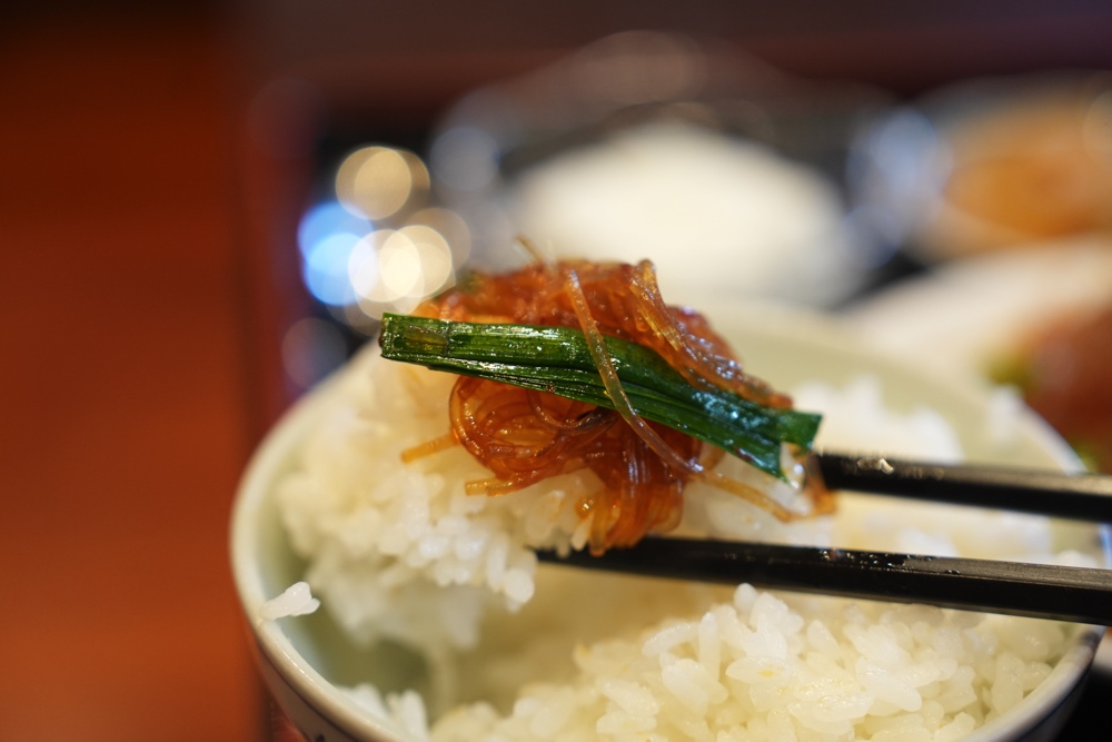 莉華 れいか 東区